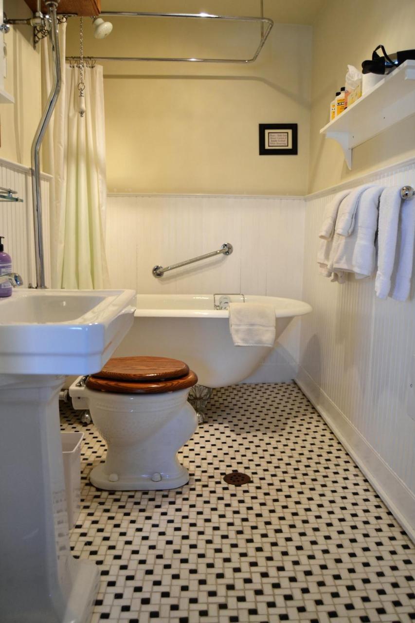 Windsor House Of Saint Andrews Bed & Breakfast St. Andrews By The Sea Екстериор снимка